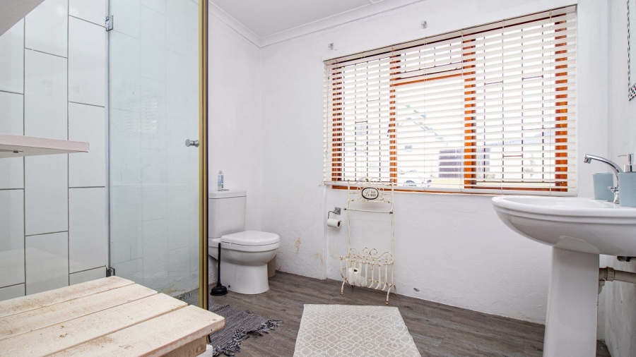 3 Bedroom Property for Sale in Gansbaai Central Western Cape